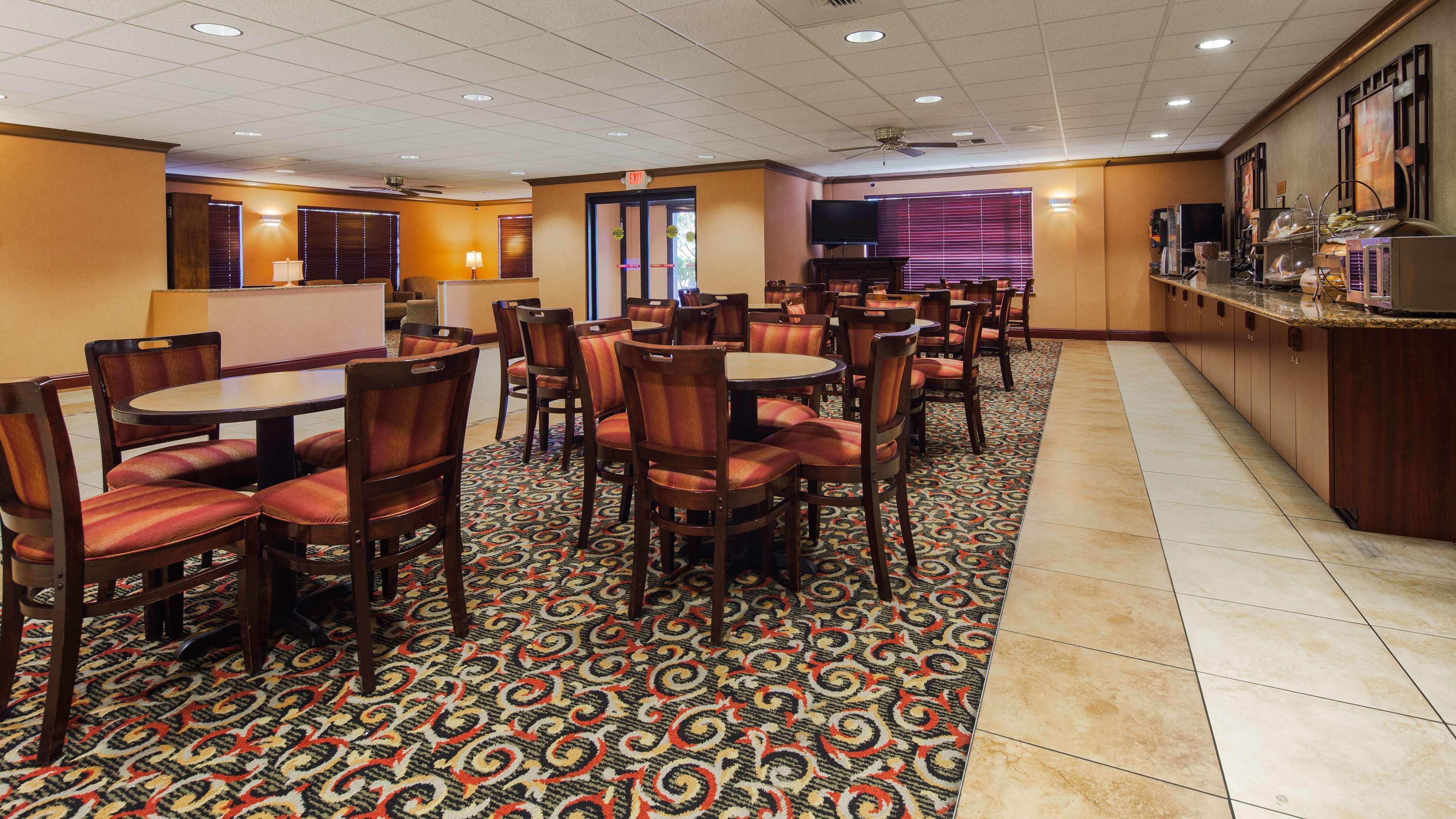 טרוטדייל Best Western Cascade Inn & Suites מראה חיצוני תמונה