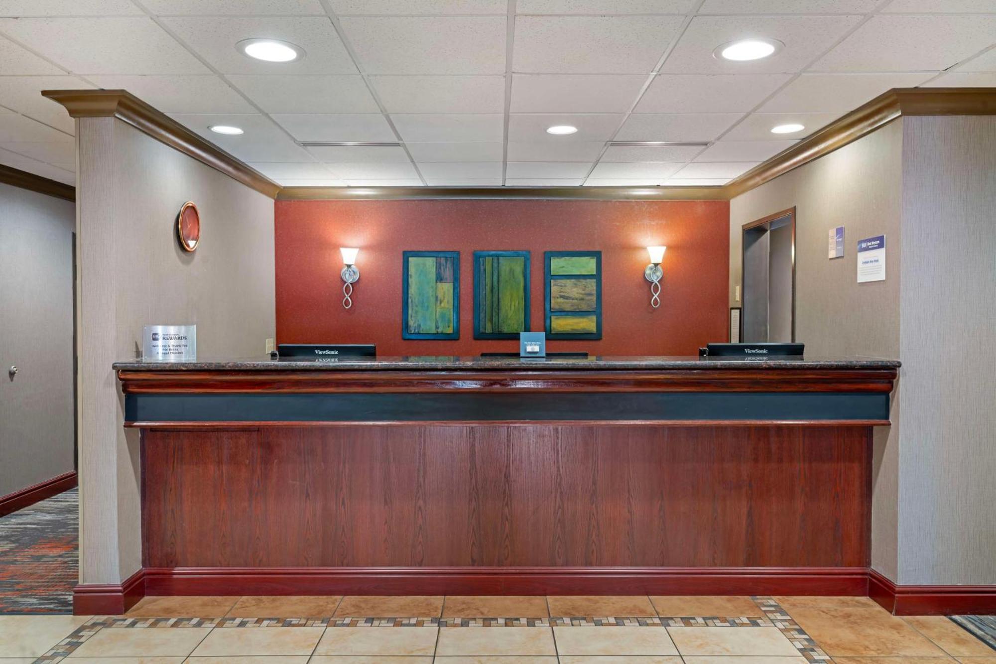 טרוטדייל Best Western Cascade Inn & Suites מראה חיצוני תמונה